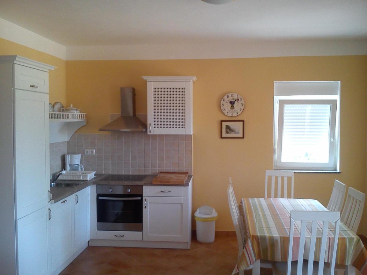 Apartments Villa Kristina Supetarska Draga Εξωτερικό φωτογραφία