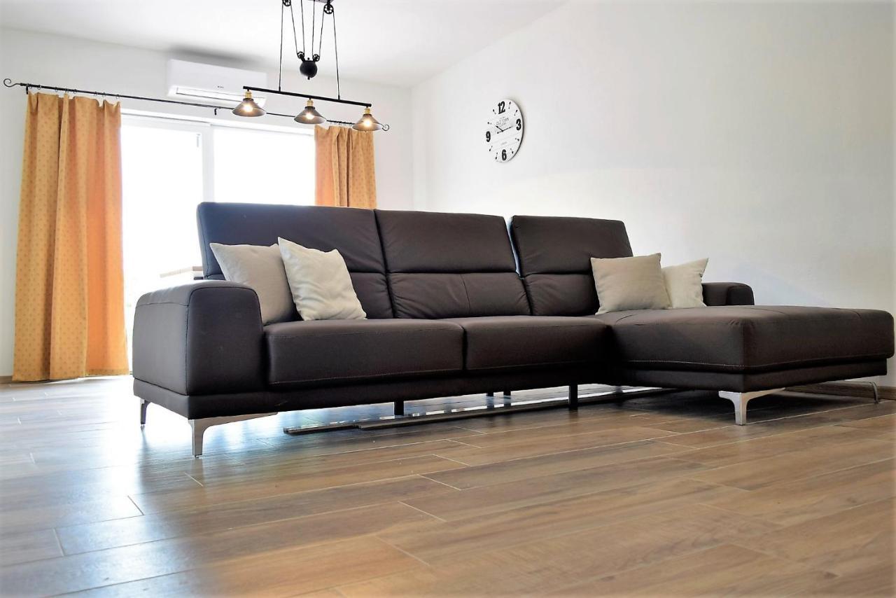 Apartments Villa Kristina Supetarska Draga Εξωτερικό φωτογραφία