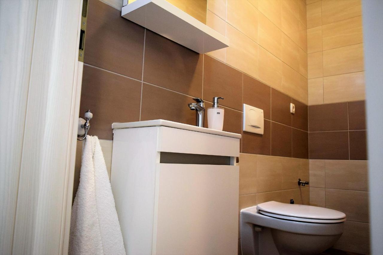 Apartments Villa Kristina Supetarska Draga Εξωτερικό φωτογραφία